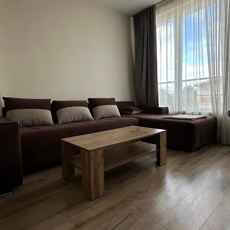 Sunny Rest Апартамент Несебър